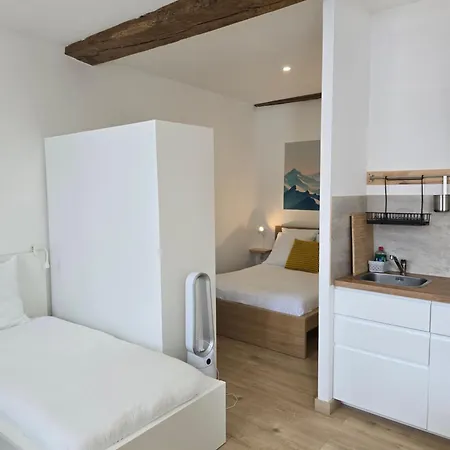 La Porte Du Chemin * سان جان بييه دو بور